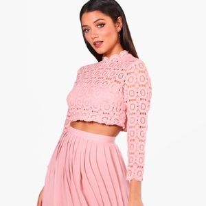 NEW Boohoo Lace Top